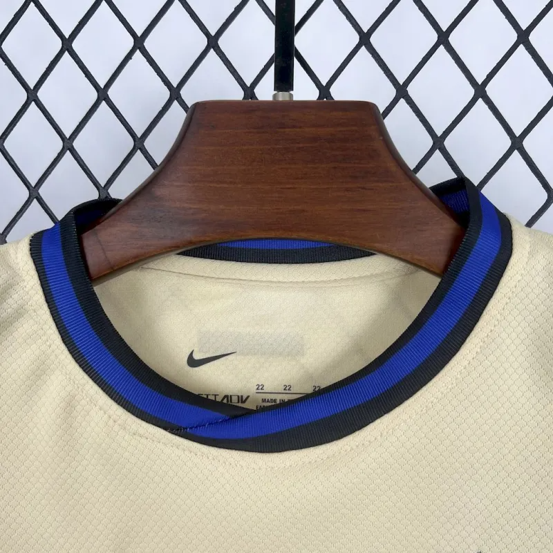 Conjunto Infantil Barcelona 2025/26 - Away