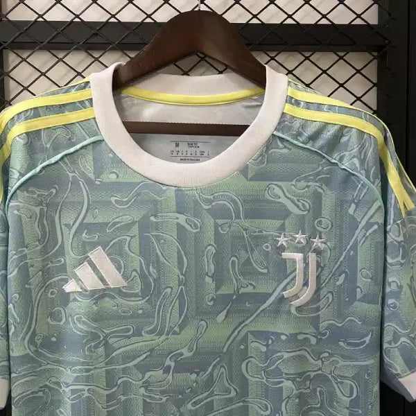Camisa Juventus 2025/26 - Away