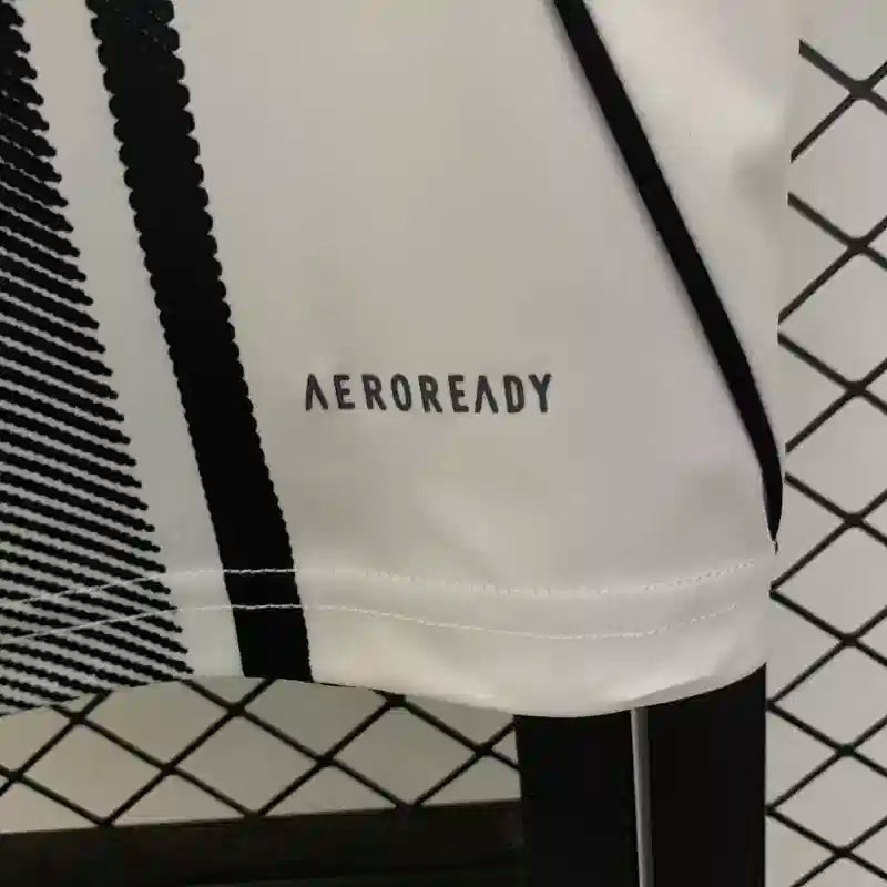 Camisa Juventus 2025/26 - Home