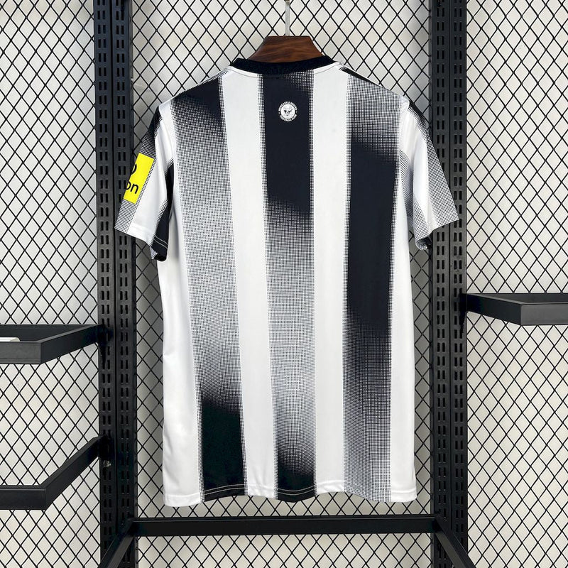 Camisa Newcastle United 2025/26 Home