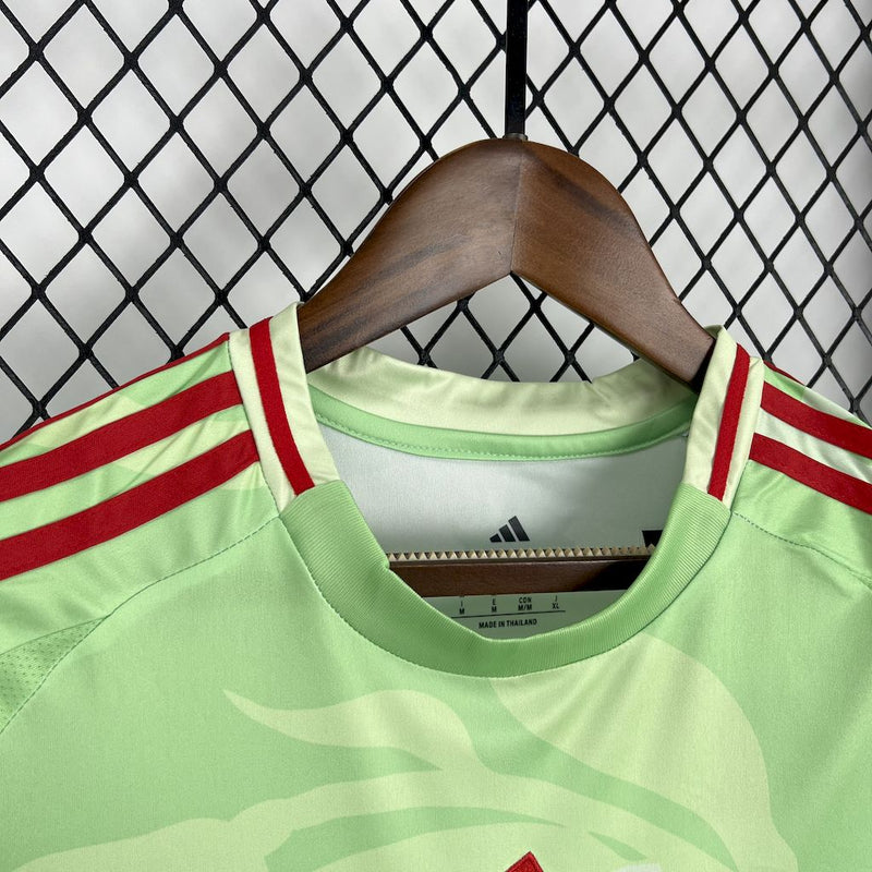 Camisa Feminina Seleção Itália 2025/26 - Away
