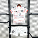 Conjunto Infantil Bayern de Munique 2025/26 - Away