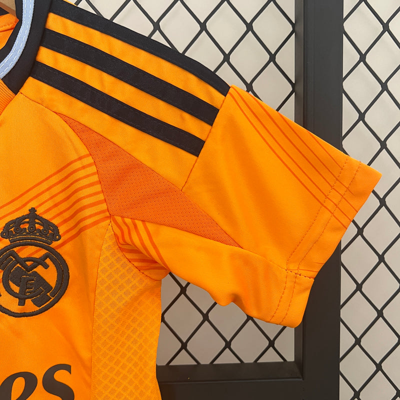 Conjunto Infantil Real Madrid 2024/25 - Away