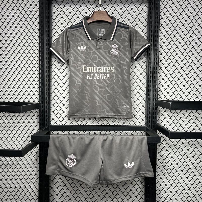 Conjunto Infantil Real Madrid 2024/25 - Third