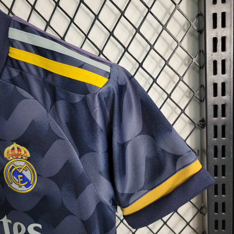 Conjunto Infantil Real Madrid 2023/24 - Away