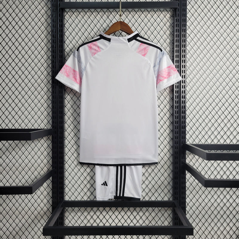 Conjunto Infantil Juventus 2023/24 - Away