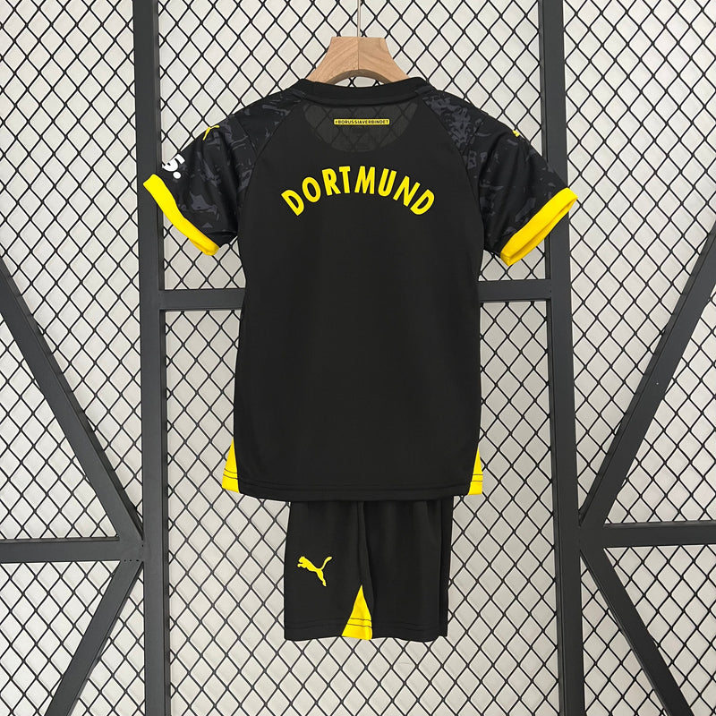 Conjunto Infantil Borussia Dortmund 2023/24 - Away