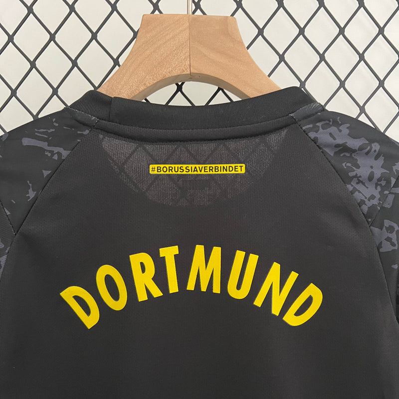 Conjunto Infantil Borussia Dortmund 2023/24 - Away