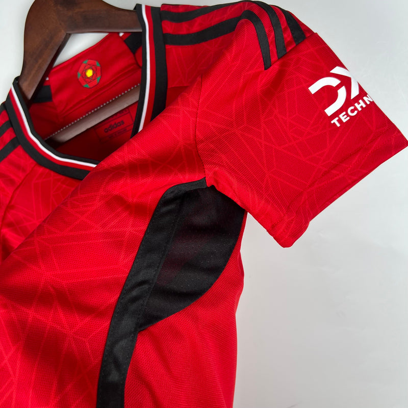 Camisa Feminina Manchester United 2023/24 Home