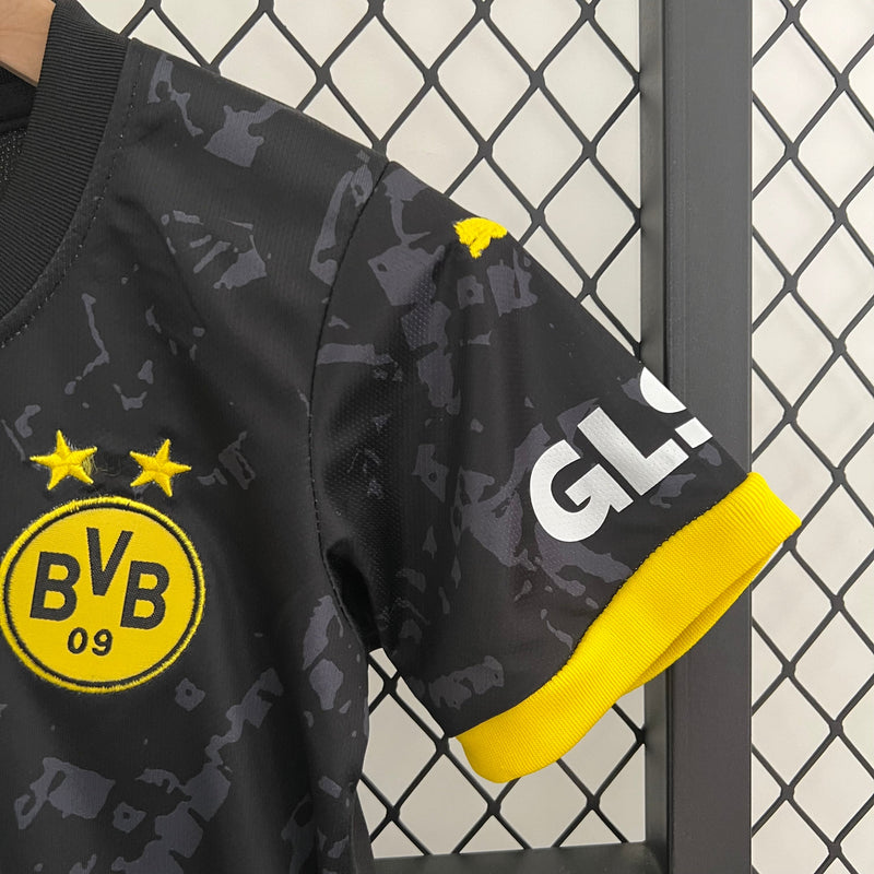 Conjunto Infantil Borussia Dortmund 2023/24 - Away