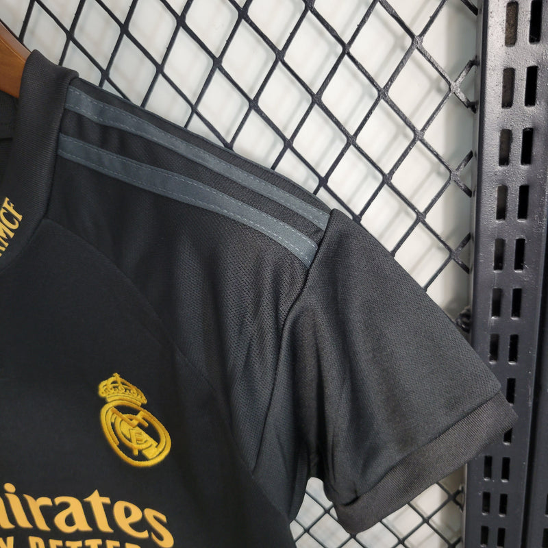 Conjunto Infantil Real Madrid 2023/24 - Terceira