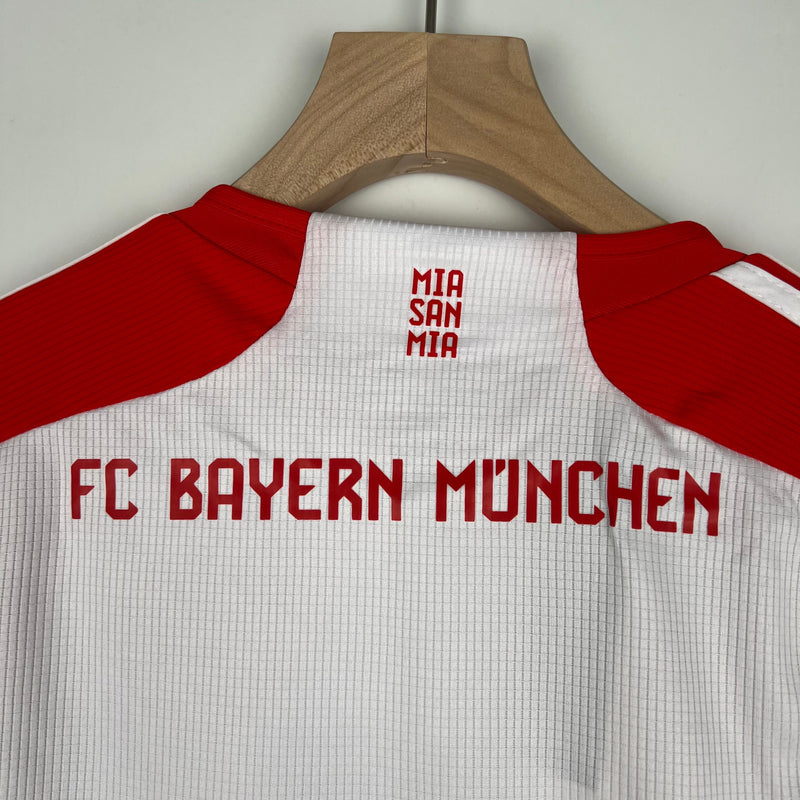 Conjunto Infantil Bayern de Munique 2023/24 - Home