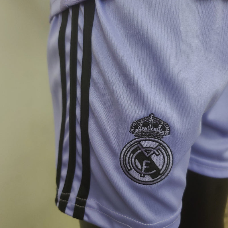 Conjunto Infantil Real Madrid 2022/23 - Away