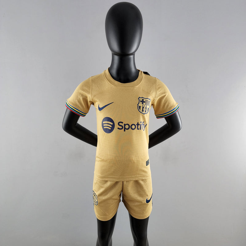 Conjunto Infantil Barcelona 2022/23 - Away